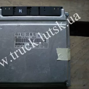 Блок управления двигателем Mercedes Sprinter a6111530691  0281011742