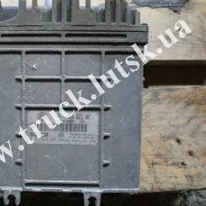 Блок управления двигателем Volkswagen LT 074906021ak