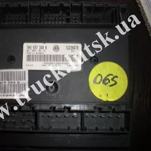 Блок комфорта Volkswagen T5 2.5(96квт.) 7H0937049K  12239479