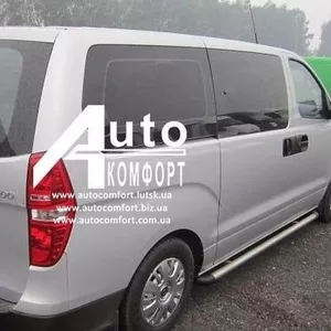 Задний салон,  правое окно на Hyundai H-1 II (H-300) (08-) (Хюндай H-1 