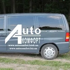 Передний салон,  левое стекло на автомобиль Mercedes-Benz Vito 96-03 (М