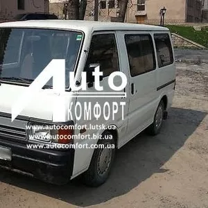 Лобовое стекло на Ford Econovan (Минивен) (1983-1999) с установкой