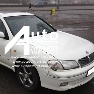 Лобовое стекло на Nissan Sunny B15/Sentra (2000-2006),  Samsung SM3 (Се