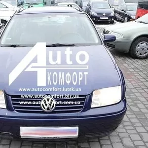 Лобовое стекло на Volkswagen Jetta/Bora (Седан) (1999-2005) с установк