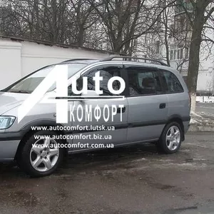 Лобовое стекло на Opel Zafira A (Минивен) (1999-2005) с установкой