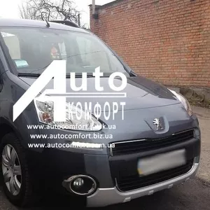 Лобовое стекло на Peugeot Partner (2008-),  Citroen Berlingo (2008-...