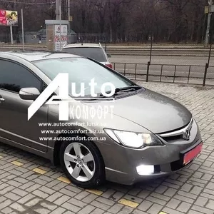 Лобовое стекло на Honda Civic (Седан) (2006-2011) с установкой