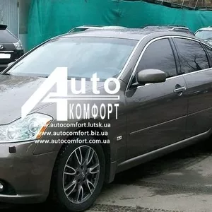 Лобовое стекло на Infiniti M35/37/45 (Седан) (2005-2010) с установкой