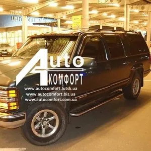 Лобовое стекло на Chevrolet Suburban (Внедорожник) (1992-1999) с устан