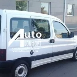 Установка автостекла на Peugeot Partner,  Citroën Berlingo 