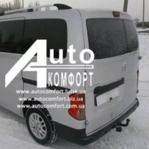 Nissan NV200 Задний салон,  левое стекло