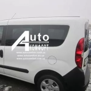 Задний салон,  левое окно,  короткая база на Opel Combo D (2011-) 