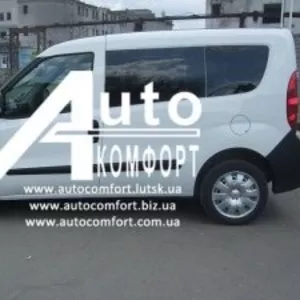 Передний салон,  левое окно на Opel Combo D (2011-)