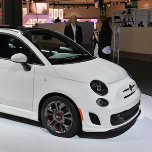 Разборка Fiat 500 C (Фиат 500 С) 2014 год. Автозапчасти б/у