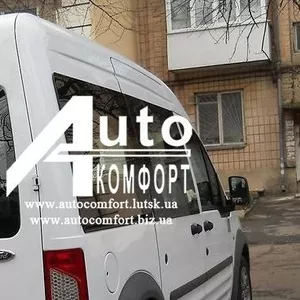 Задний салон,  правое окно,  (длинная база) Ford Transit (Tourneo) Conne