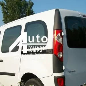 Задний салон,  левое окно на автомобиль Renault Kangoo 08-