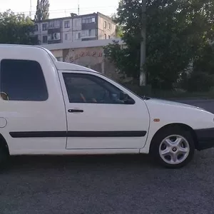 Установка (врезка) автостекол на автомобиль VW Caddy,  Siat Inka (97-03