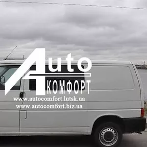 Передний салон,  левое стекло на Volkswagen Transporter Т-4