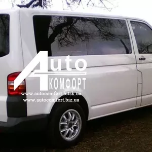 Задний салон,  правое стекло на Volkswagen Transporter Т-5 кор-ая база