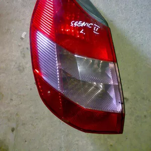 Продам оригинальный левый фонарь на Renault Scenic