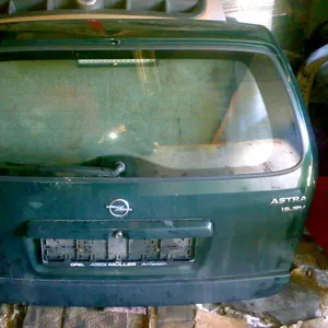 Продам оригинальную дверь багажника (ляду) на Opel Astra G универсал