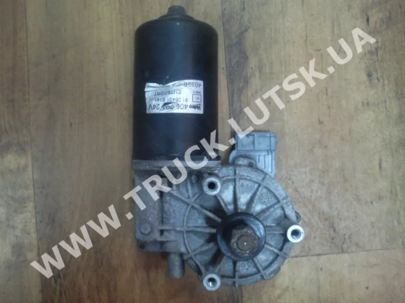 Электромотор стеклоочистителя VALEO 24V 81264016141 