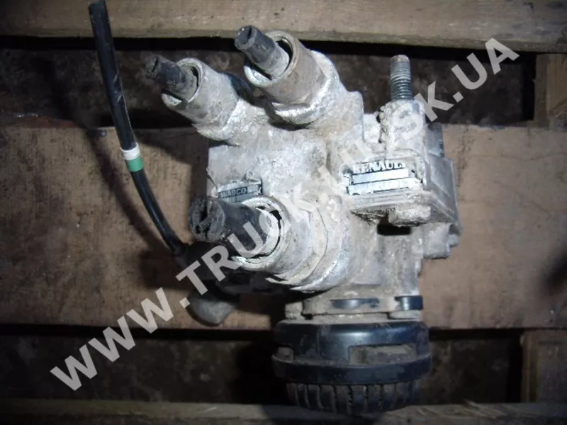 Релейный клапан 1 WABCO 9730112060 RENAULT 5010260705