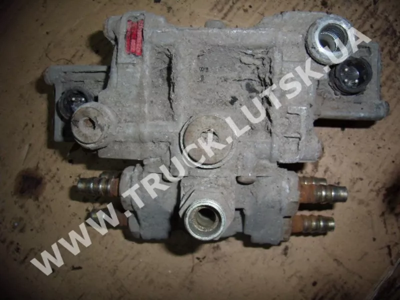 Ускорительный клапан ABS WABCO 4721950417