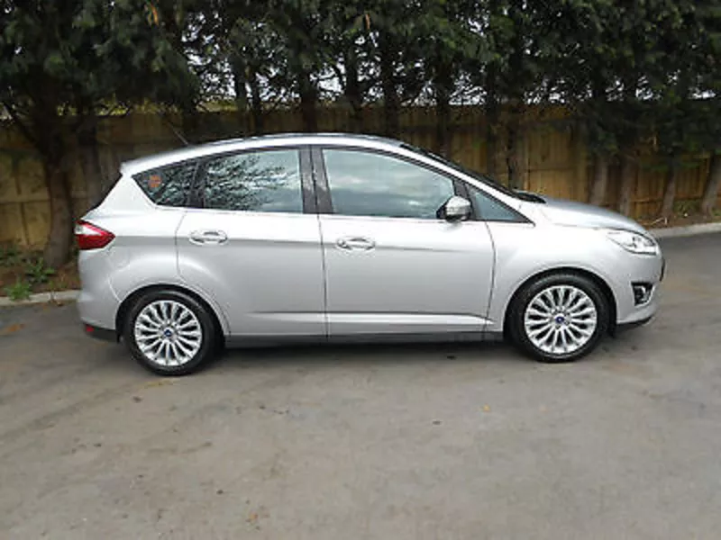 Запчасти на Ford C-MAX 2010-2014 3