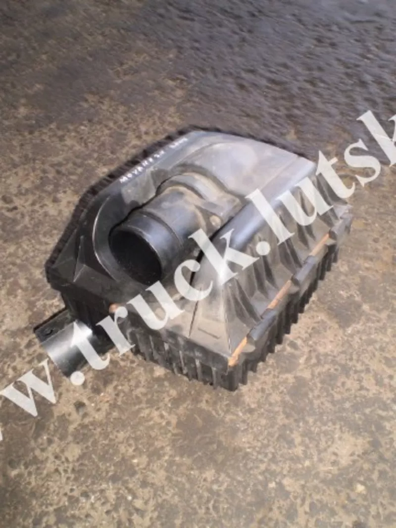 Корпус воздушного фильтра Opel Movano 2.5CDTI 8200259290/A