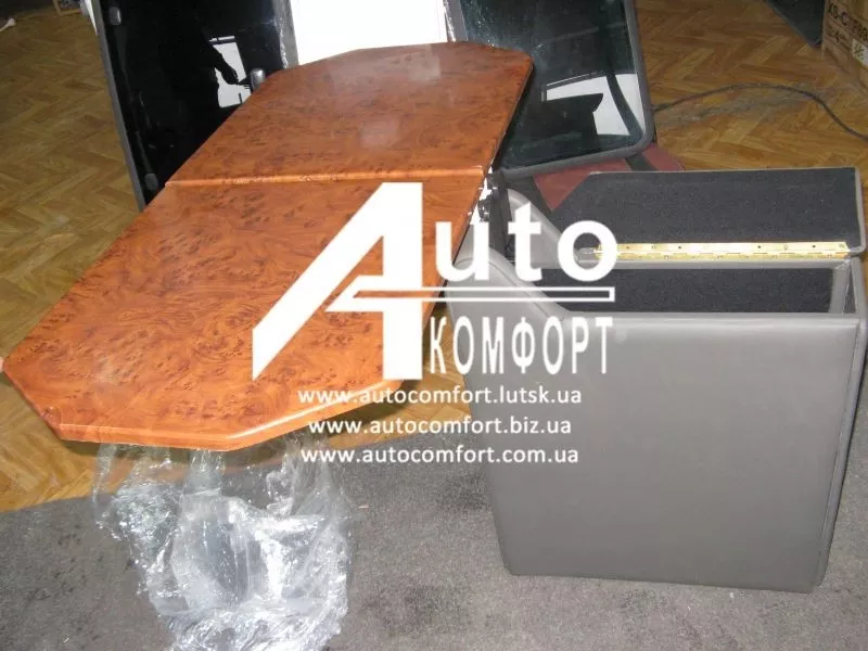 Cтолик-подлокотник автомобиля Mercedes-Benz Vito (аналог) 2