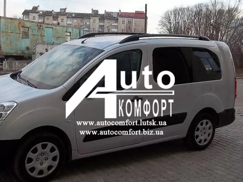 Сплошное окно,  левое на автомобиль Peugeot Partner,  Citroën Berlingo 0