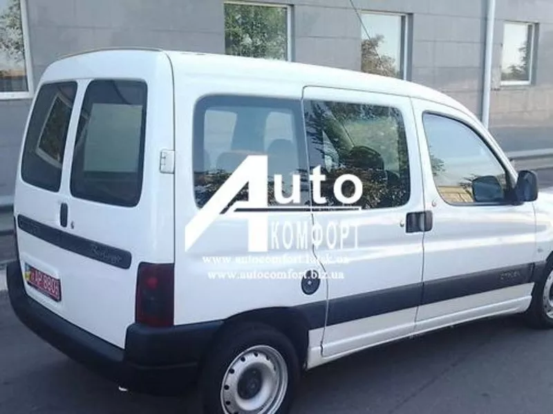 Установка автостекла на Peugeot Partner,  Citroën Berlingo 96-08 