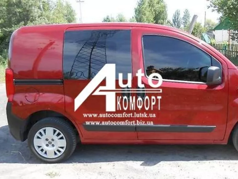 Передний салон,  правое стекло на Fiat Fiorino,  Citroёn Nemo,  Peugeot B