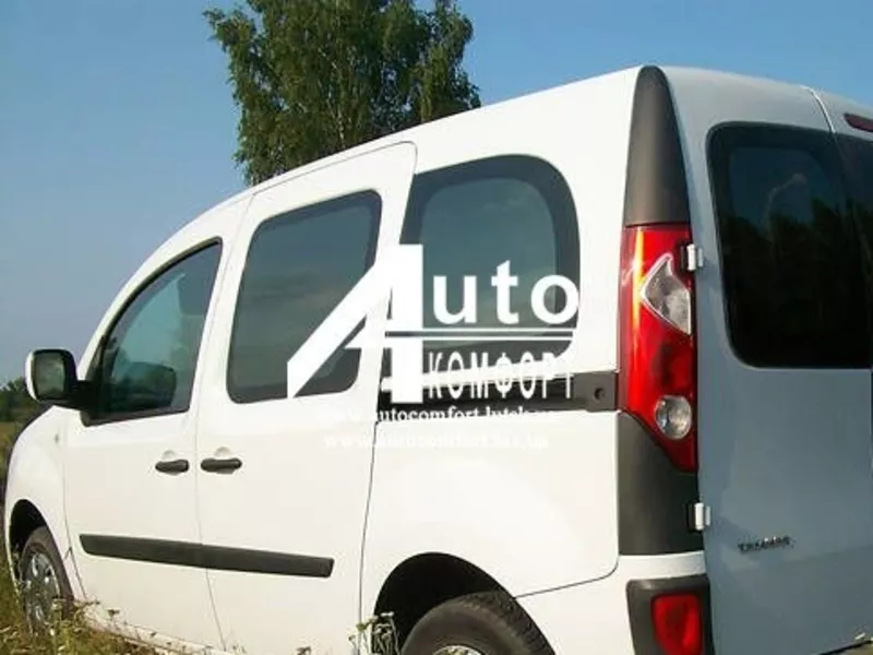 Задний салон,  левое окно на автомобиль Renault Kangoo 08- (Рено Кангу)