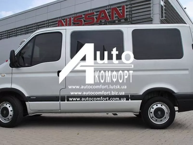 Передний салон,  левое стекло на Renault Master,  Opel Movano,  Nissan In