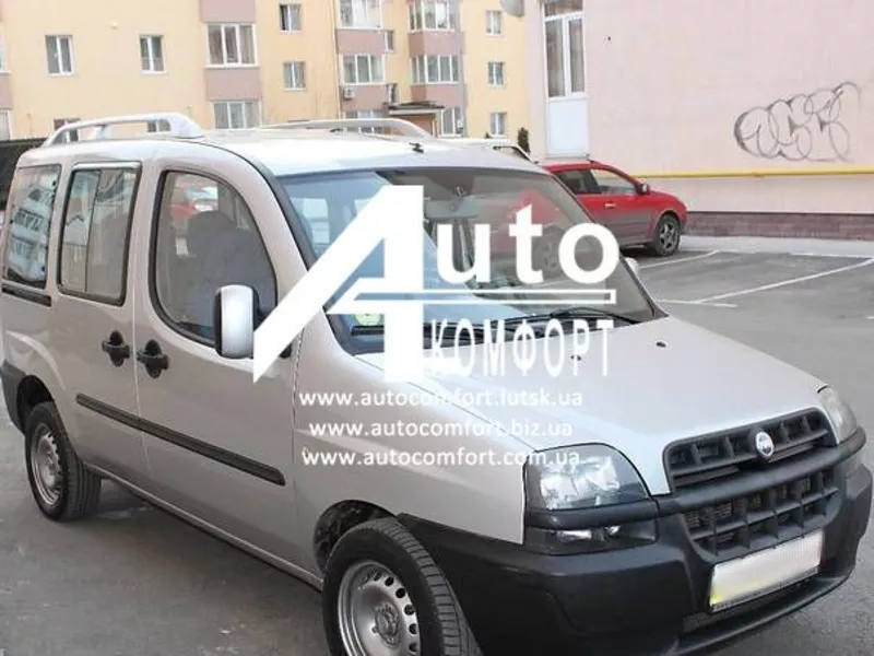 Лобовое стекло на Fiat Doblo (2000-2010) с установкой