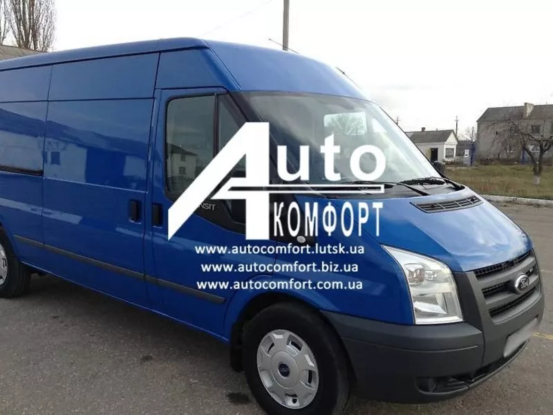 Лобовое стекло на Ford Transit (2000-2012) с установкой