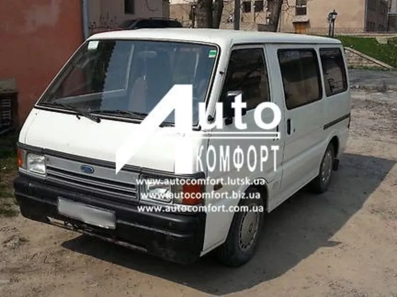 Лобовое стекло на Ford Econovan (Минивен) (1983-1999) с установкой