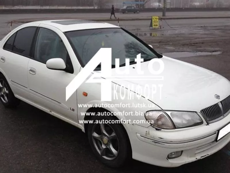 Лобовое стекло на Nissan Sunny B15/Sentra (2000-2006),  Samsung SM3 (Се