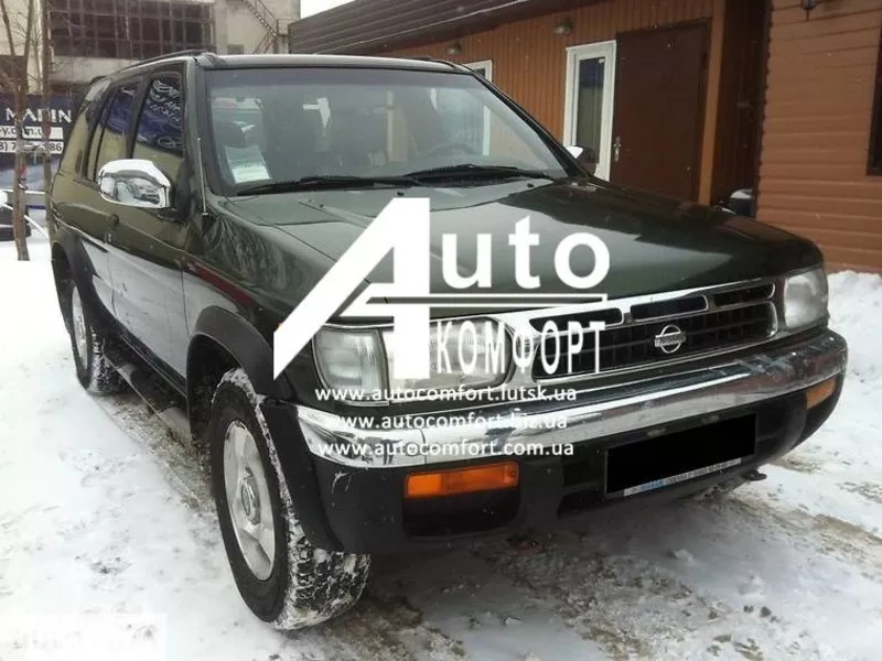 Лобовое стекло на Nissan Pathfinder R50,  Nissan Terrano (1996-2004)...