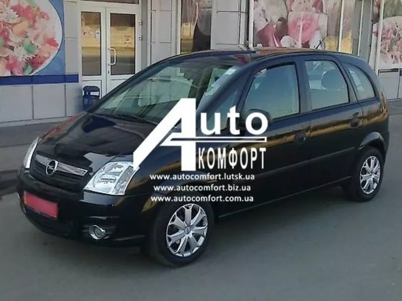 Лобовое стекло на Opel Meriva A (Минивен) (2002-2010) с установкой