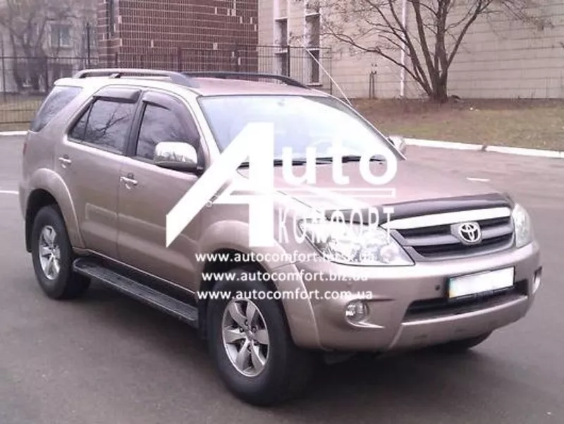 Лобовое стекло на Toyota Fortuner (Внедорожник) (2005-),  Toyota ...