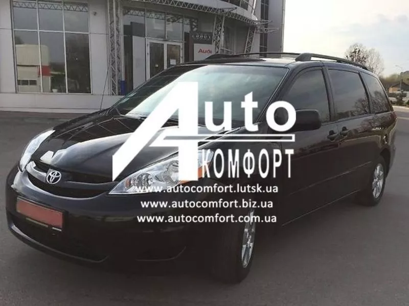 Лобовое стекло на Toyota Sienna (Минивен) (2004-2009) с установкой