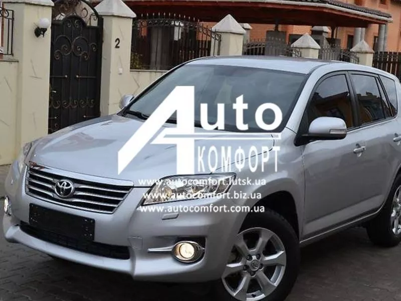 Лобовое стекло на Toyota Rav-4 (Внедорожник) (2005-2012) с установкой