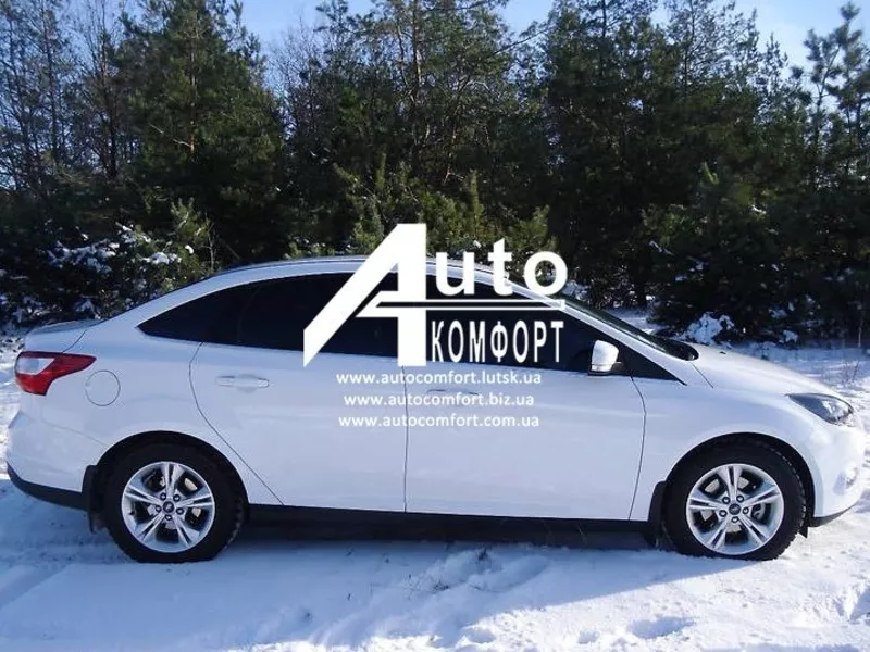 Лобовое стекло на Ford Focus (Седан,  Комби,  Хетчбек) (2011-) с установ