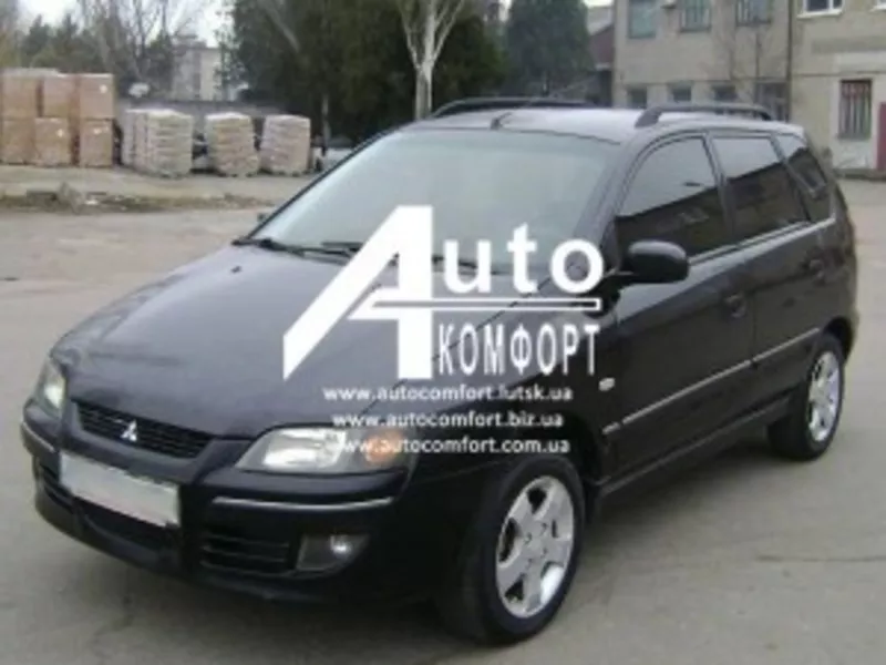 Лобовое стекло на Mitsubishi Space Star (Минивэн) (1998-2005) с установкой