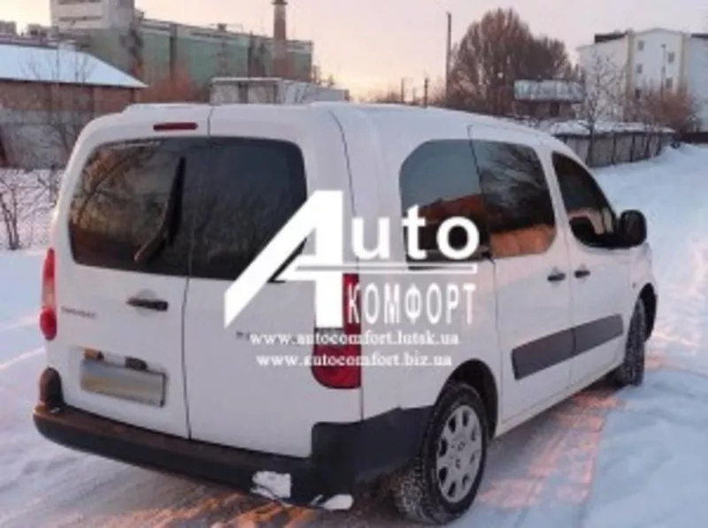 Задний салон, правое окно Peugeot Partner, Citroën Berlingo