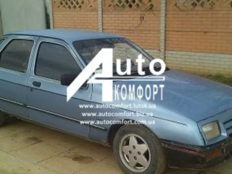 Лобовое стекло на Ford Sierra (Комби,  Хетчбек) (1982-1987) с установко