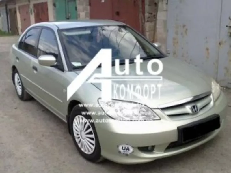 Лобовое стекло на Honda Civic (Седан) (2001-2005) с установкой